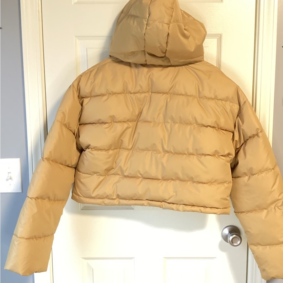 Gold L.A Hearts by PacSun cropped puffer jacket. NWT-size M/L - Picture 3 of 7